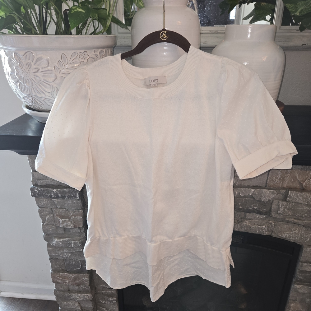 LOFT White Textured Short Sleeve Blouse
